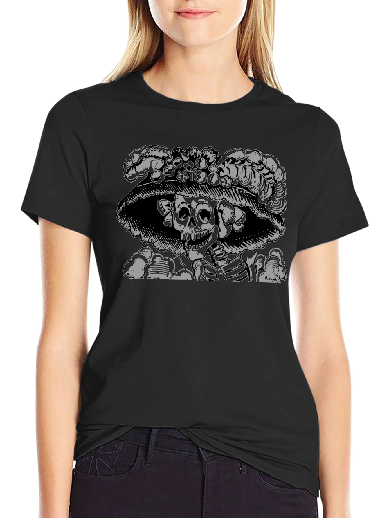 Skull & Roses Graphic Tee - Black