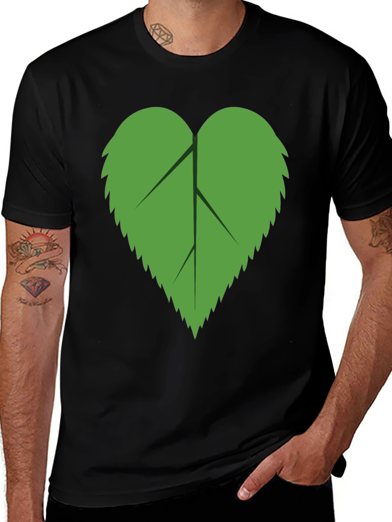 Leaf Graphic Tee - Black Casual Comfort